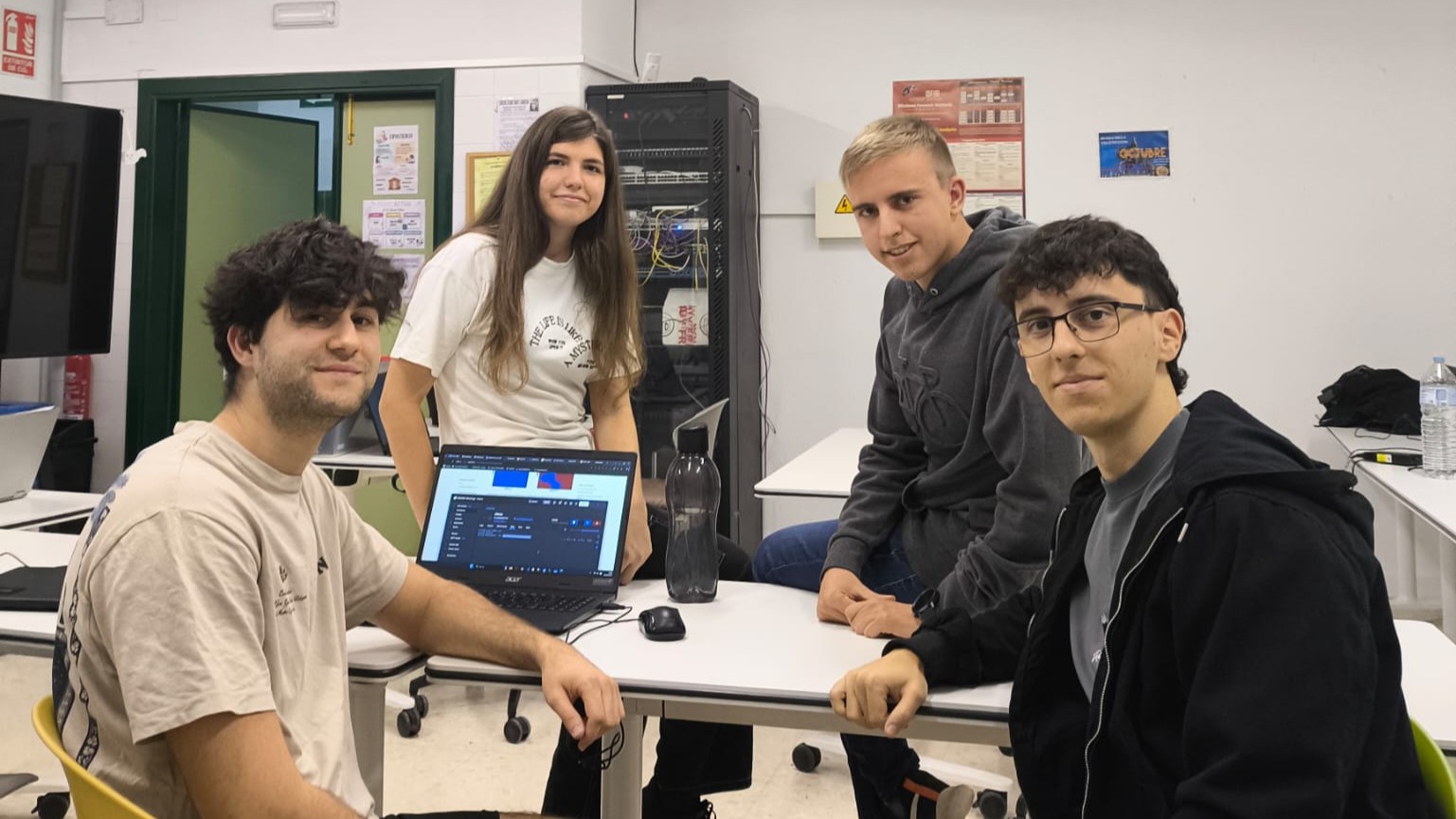 Comenzamos a explorar los datos